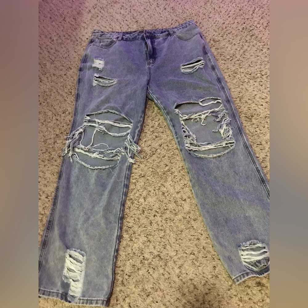 Fashion nova,Feed my ego slouch fit jeans light blue wash. Never worn